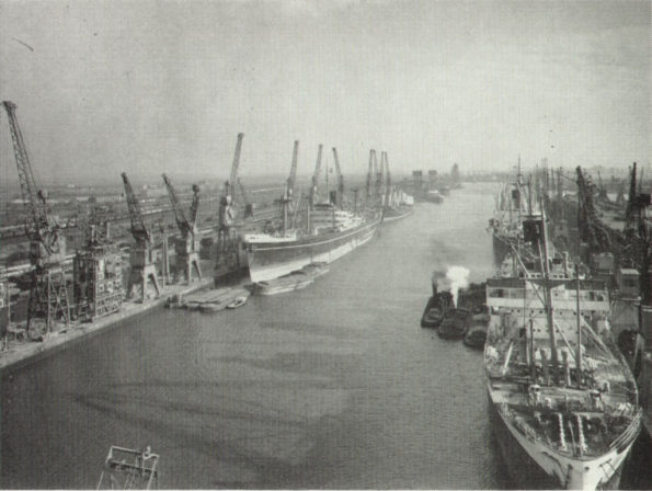 Die Docks von Hull (Foto-Quelle: Robert Cutts via flickr, aus einer GEC Publikation)